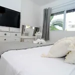 Apto Romantico & Completo Na Av. Dos Buzios Ma9524
