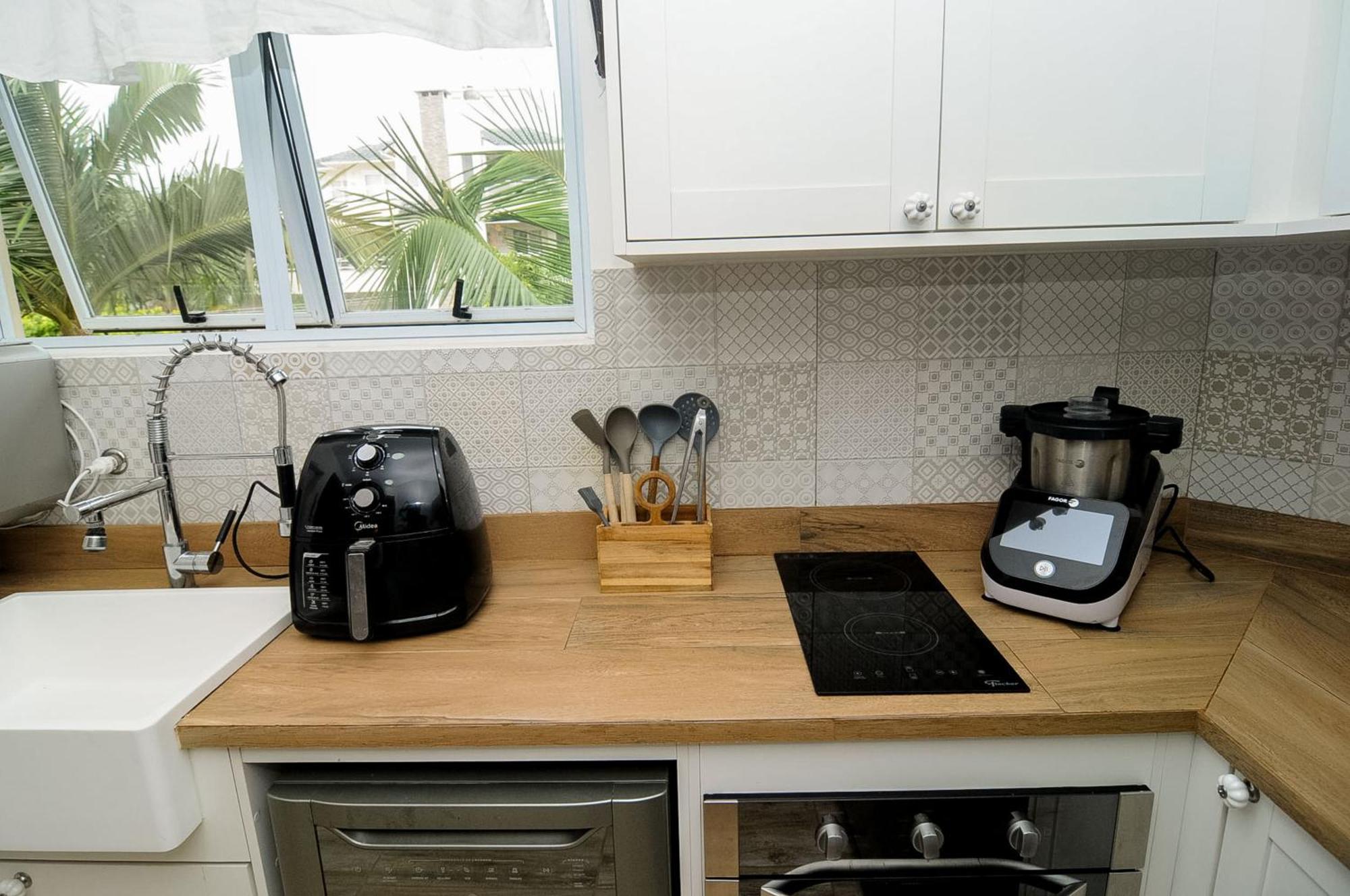 Apto Romantico & Completo Na Av. Dos Buzios Ma9524 Apartamento *